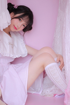 美丽小蜜桃